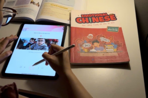 Thực hành luyện nói qua app CamXu