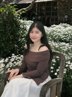 Cô Trần Thị Dung